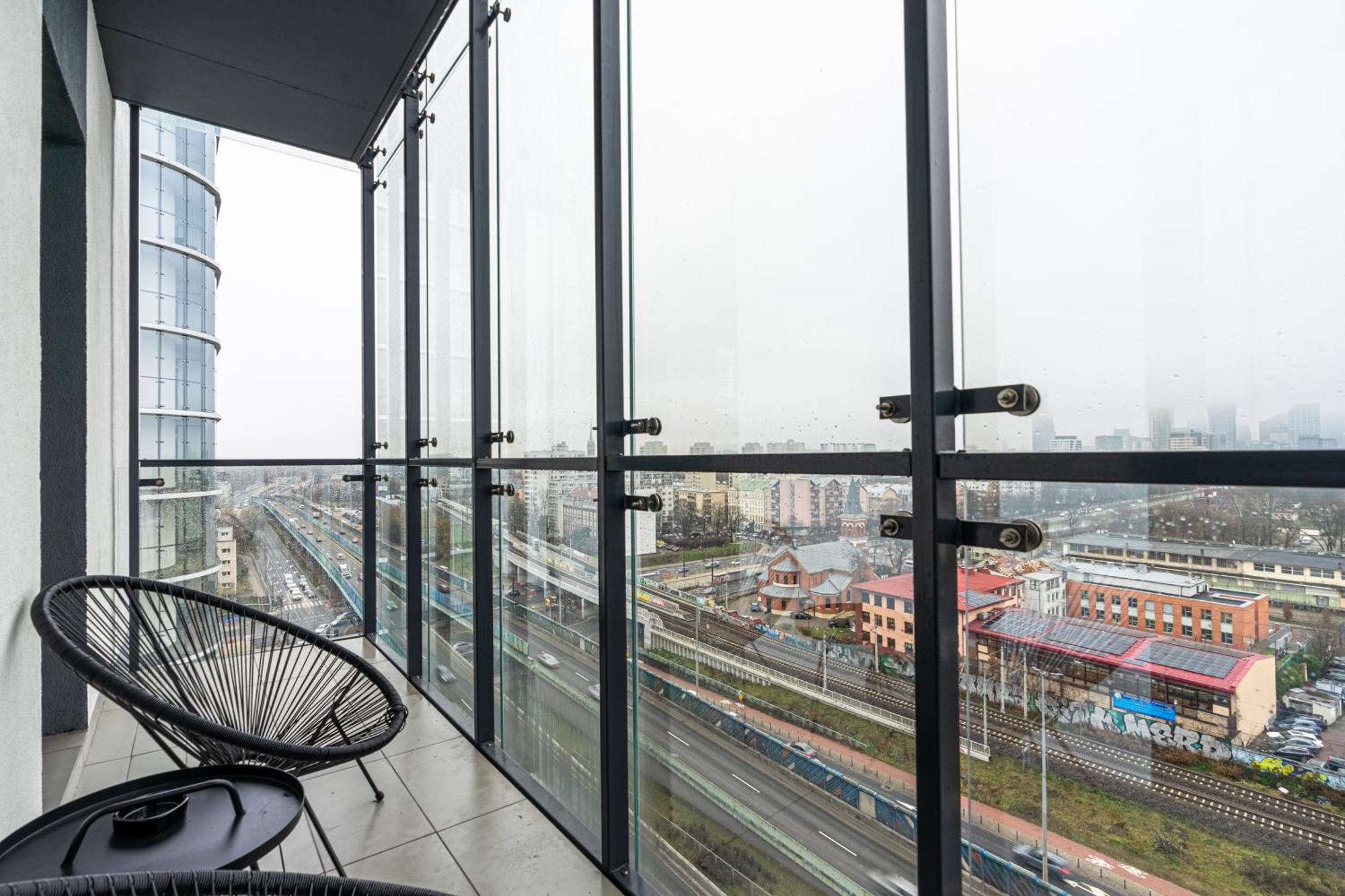 Warsaw Business Apartments - Air Conditioning, 10Th Floor, City View, Balcony - By Rentujemy Esterno foto